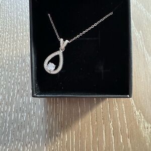 Cate & Chloe Arabella necklace